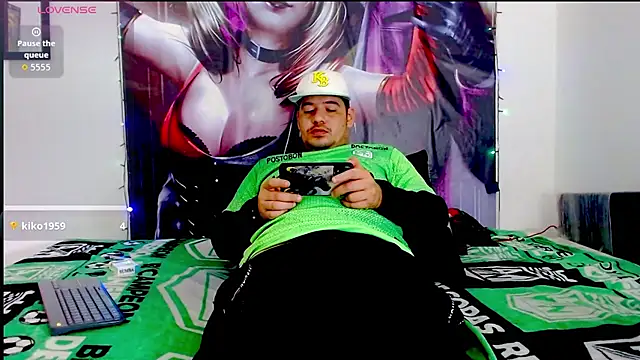 smith_hot29's cam snapshot