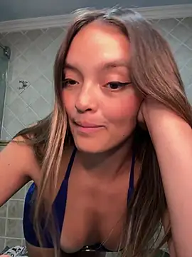 mia_m222's cam snapshot