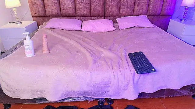 Sweet_1Angel's cam snapshot