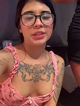 Dannii-'s cam snapshot