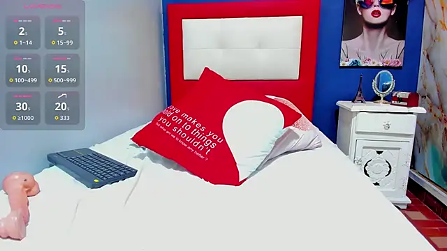 _angeline_love's cam snapshot