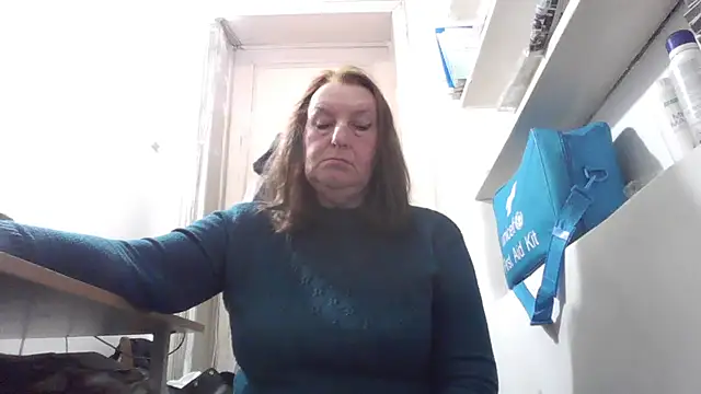 AnnaLive570's cam snapshot