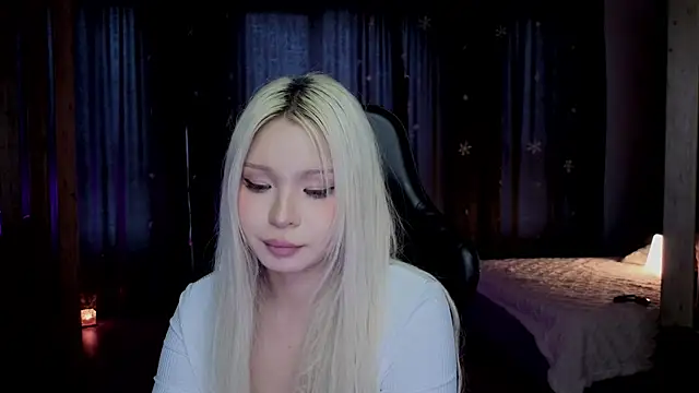 RileyMee live sex cam