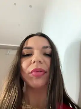 CamillaLarson's cam snapshot