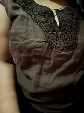 Hote_Model2424's cam snapshot