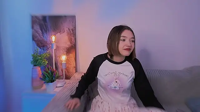 Leyla_crsh live sex cam