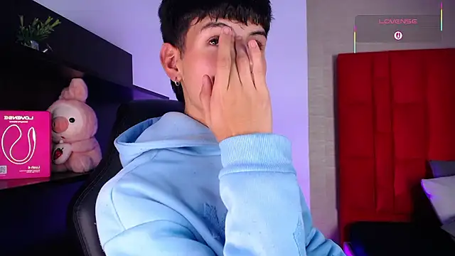 Ezra_Storm live sex cam