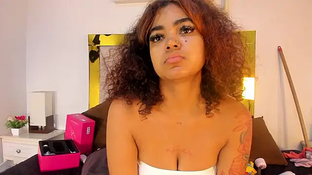 vahiolet_fuentes's cam snapshot