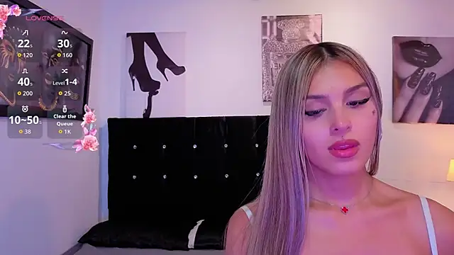 Angel-dragun's cam snapshot