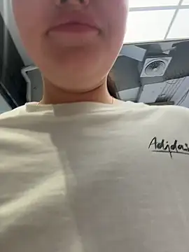 KiraSunshine live sex cam