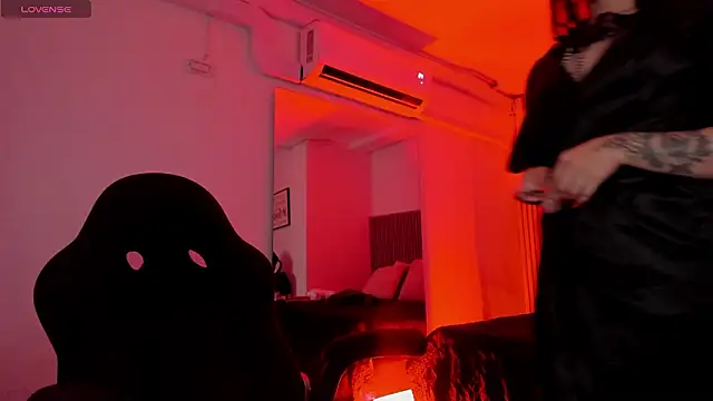 AnnaraLeinx's cam snapshot