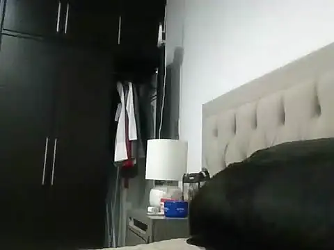 HoneyAngel2020's cam snapshot