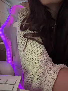 LunaBex's cam snapshot