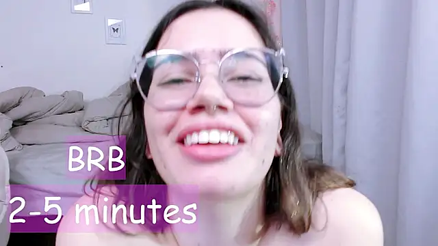 Velvetcrystall's cam snapshot