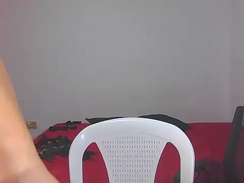 Helena-Paola's cam snapshot