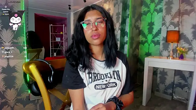 Karin_Ks's cam snapshot