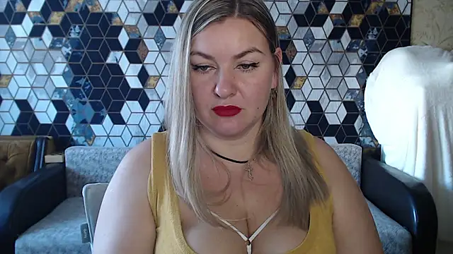 NikaSkylink's cam snapshot