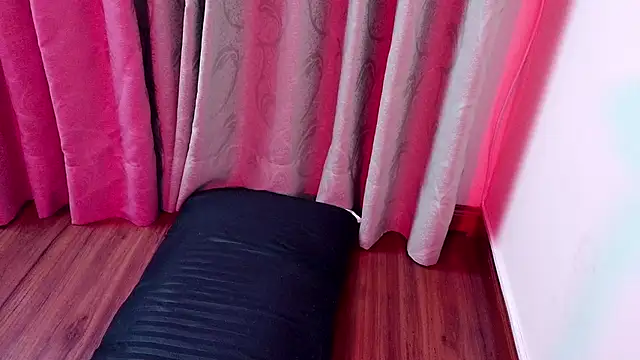 DanielaGarcia_SM's cam snapshot