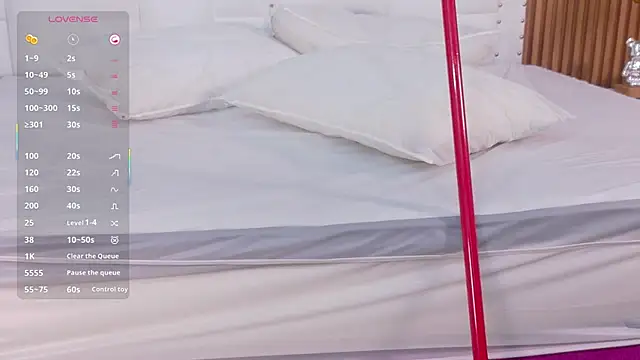 EbonyCoWorker's cam snapshot