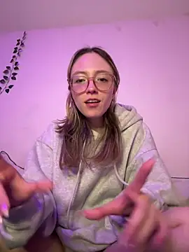 ReenKitty live sex cam