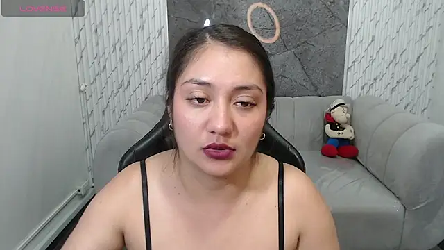 Ivony18_b's cam snapshot