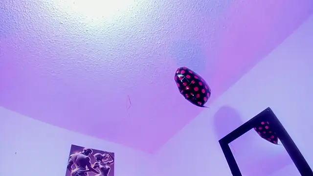 Annie_switt's cam snapshot