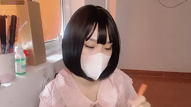 Tieu-May's cam snapshot