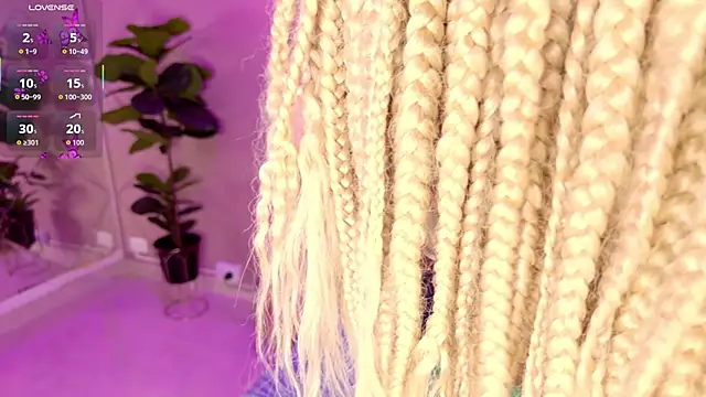 MalaikaBrown's cam snapshot