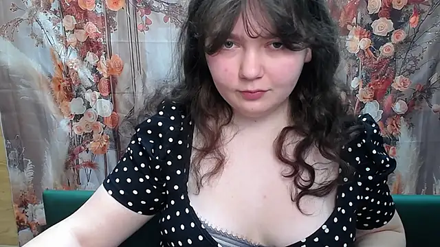 NeonilaLisova's cam snapshot