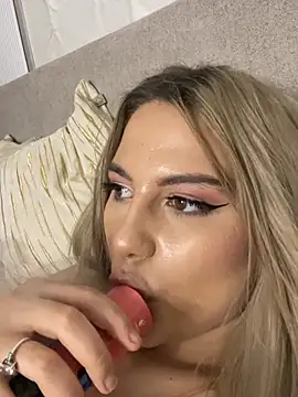 Chloe_GraceeX's cam snapshot