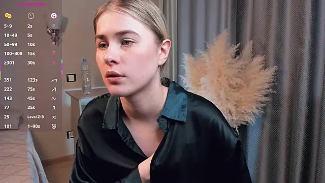 LuanaFincel's cam snapshot