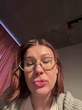 RinaCat live sex cam