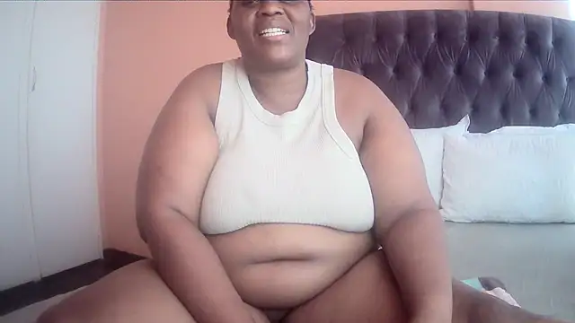 HUGEASSXXXXX's cam snapshot