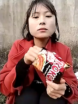 linda_bae00's cam snapshot