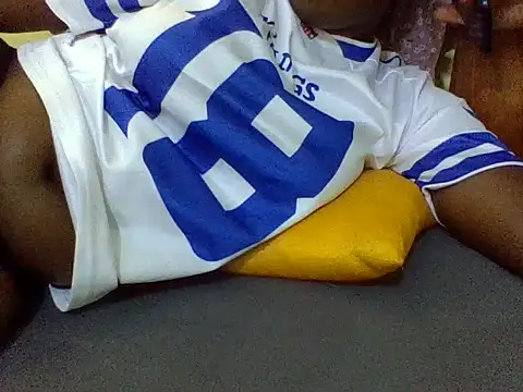 Roseroca33's cam snapshot