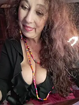 GypsyEsmeralda live sex cam