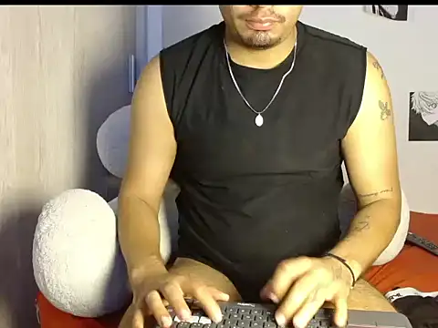 Henry_villa23's cam snapshot