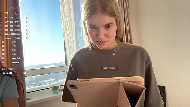 EllenReeves's cam snapshot