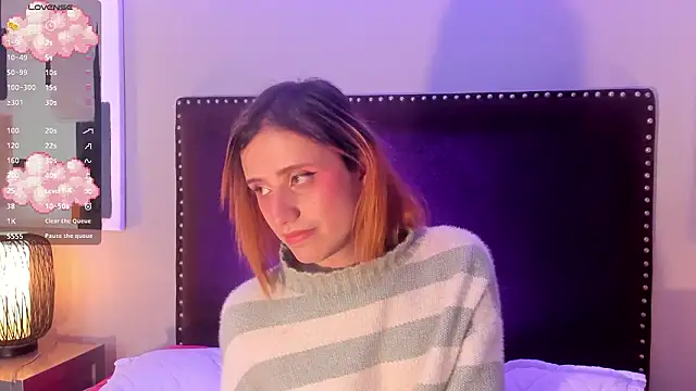 seraphine_star's cam snapshot