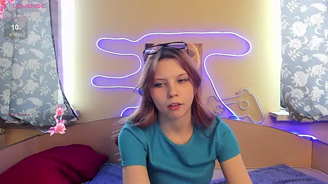 EmberVexen's cam snapshot