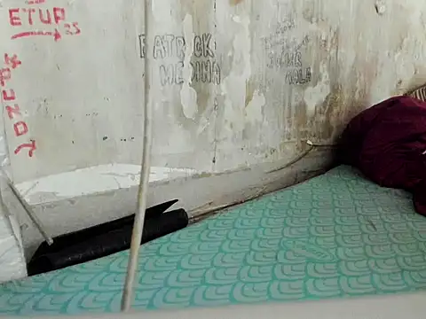 manilafoxts's cam snapshot