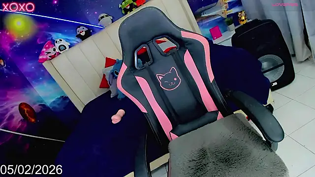 Nella_Dolls's cam snapshot