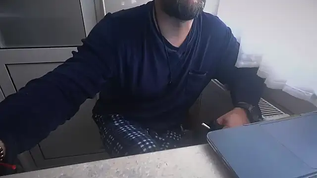 TARKAN1's cam snapshot