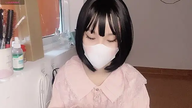 Tieu-May's cam snapshot