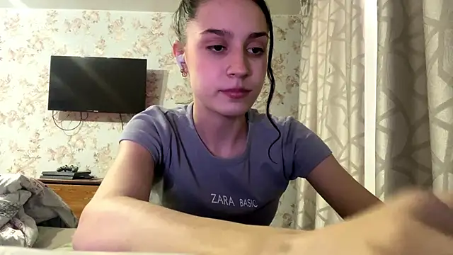 PagedLard's cam snapshot