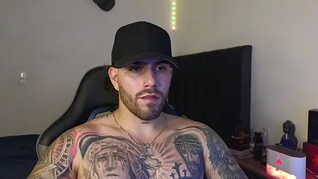 Ades_Lowe live sex cam