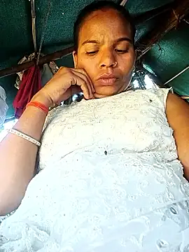 Rubi_sarma live sex cam