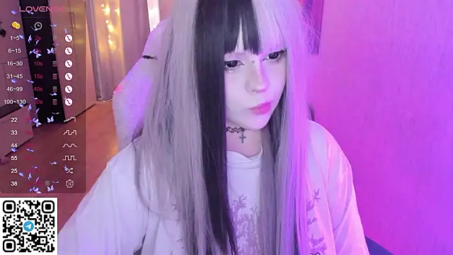 SelenaCute's cam snapshot