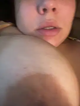 Fernandinhacarioca021rj's cam snapshot