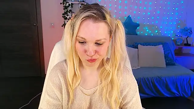 Betty_Vega's cam snapshot